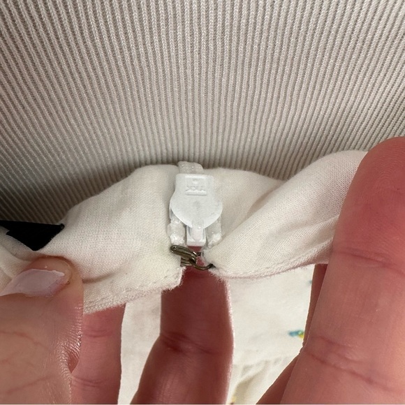 J crew womens top size 4P white 67% linen floral bedazzled embroidered peplum - Picture 9 of 15